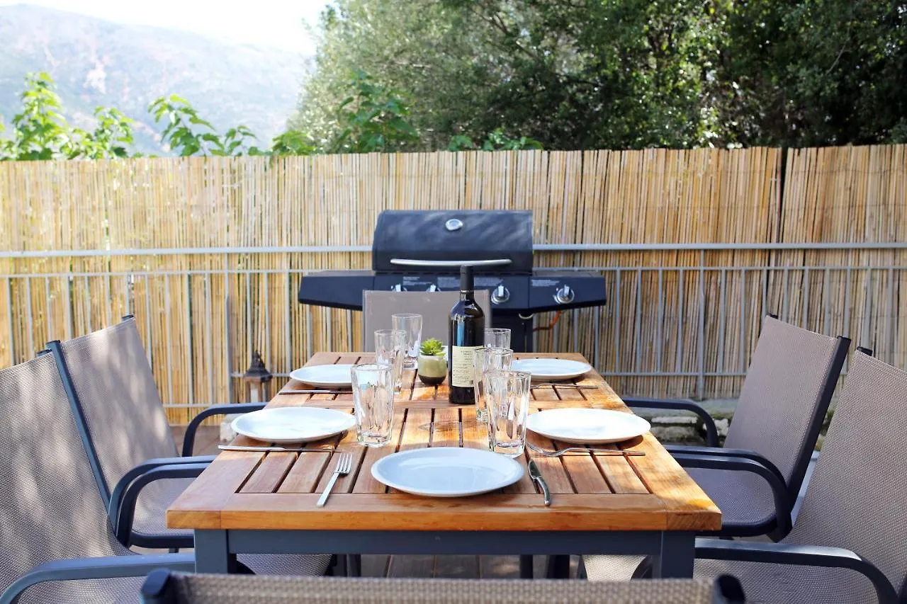 Amarianos Villas Agia Efimia 0*,