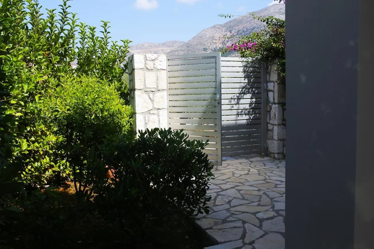 Amarianos Villas Agia Efimia