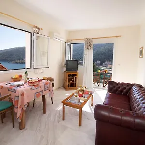  Apartment Boulevard Aetos